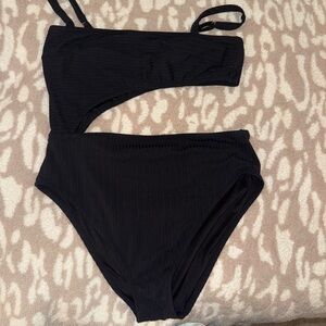 Shade & Shore Black One Piece Swimsuit